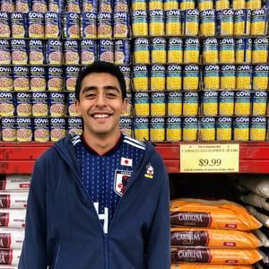 Meet your Posher, Rafa